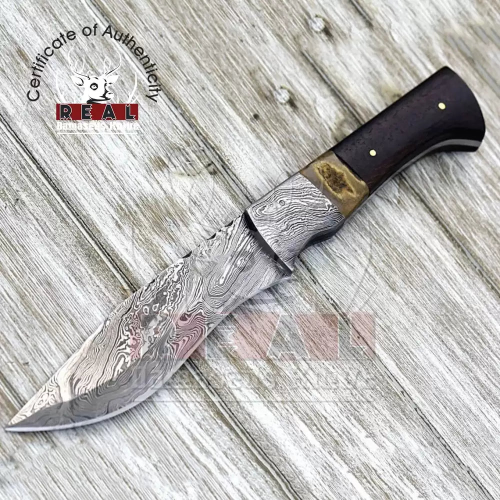 Damascus Steel Blade Knife, Fire Pattern Hunting Knife