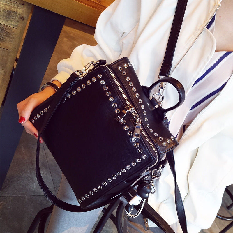 new female fashion bags handbag shoulder bag Korean personality rivet women's shoulder bag one generation