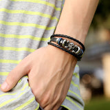 Fashion Retro Skull Leather Bracelet Bold Gothic Accessory