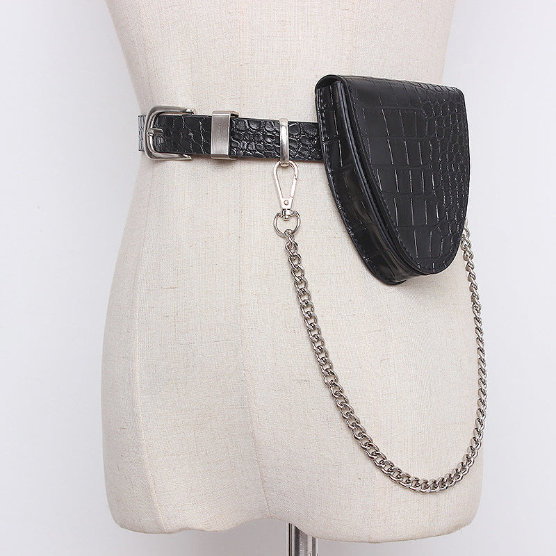 Triangle Mini Chain Belt Belt Bag